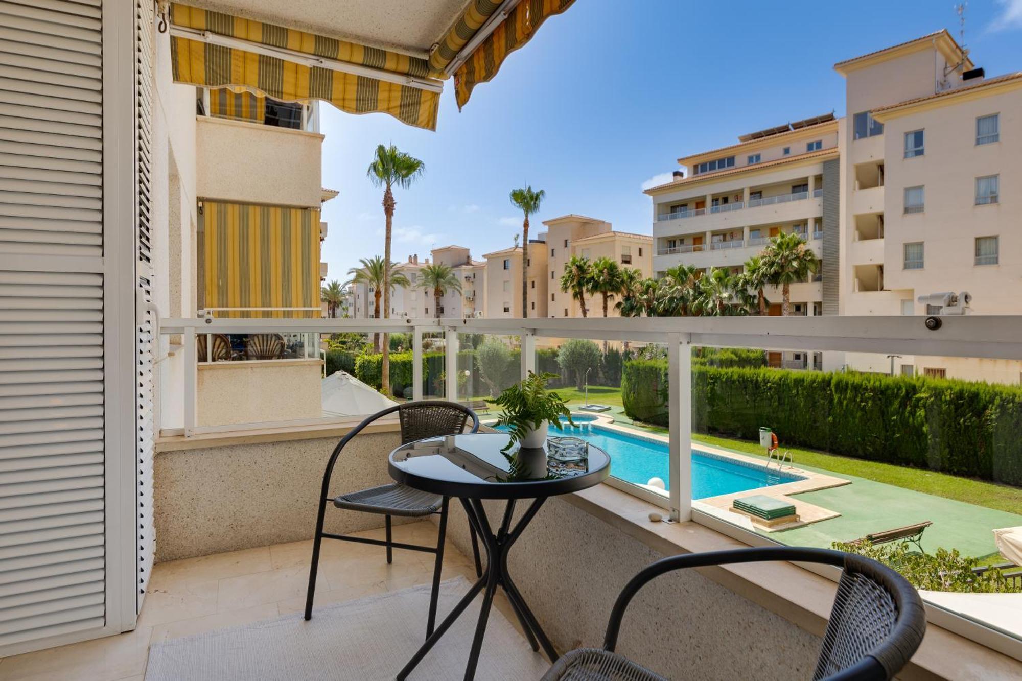 Apartamentos Oasis El Albir Esterno foto